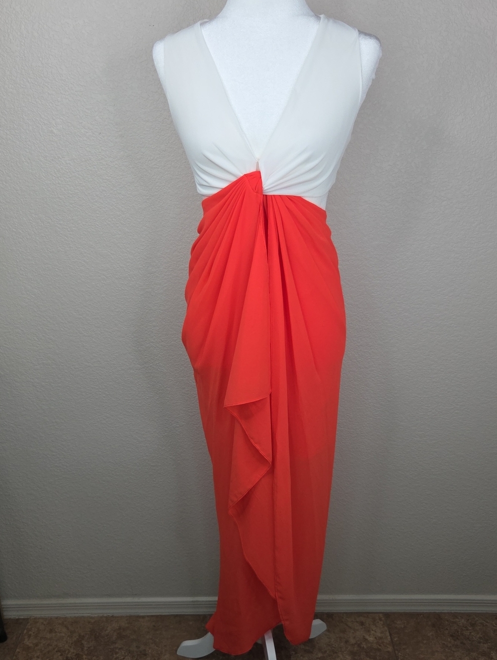 A'gaci White and Orange Colorblock Twist Maxi Dress